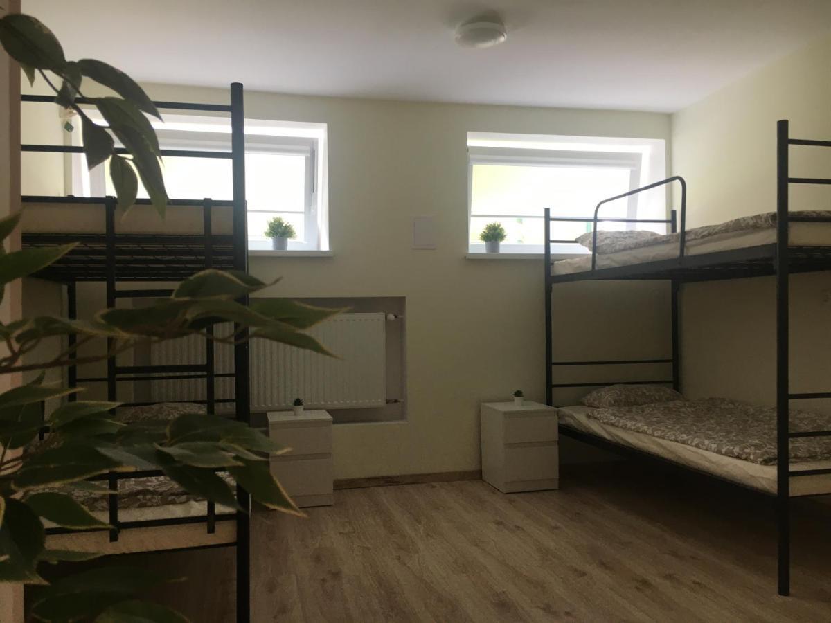 Hostel Opolska 11-19 Wroclaw Bagian luar foto